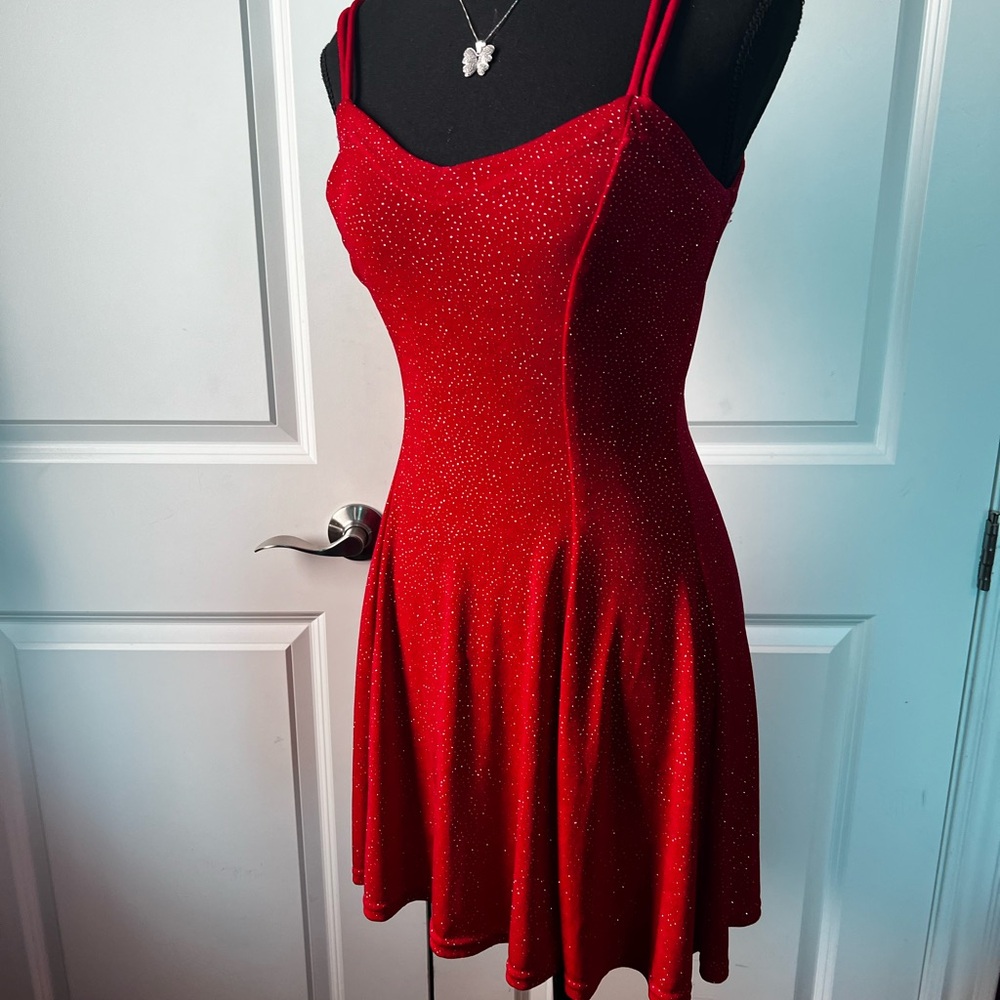 Elegant Red Glitter Mini Dress